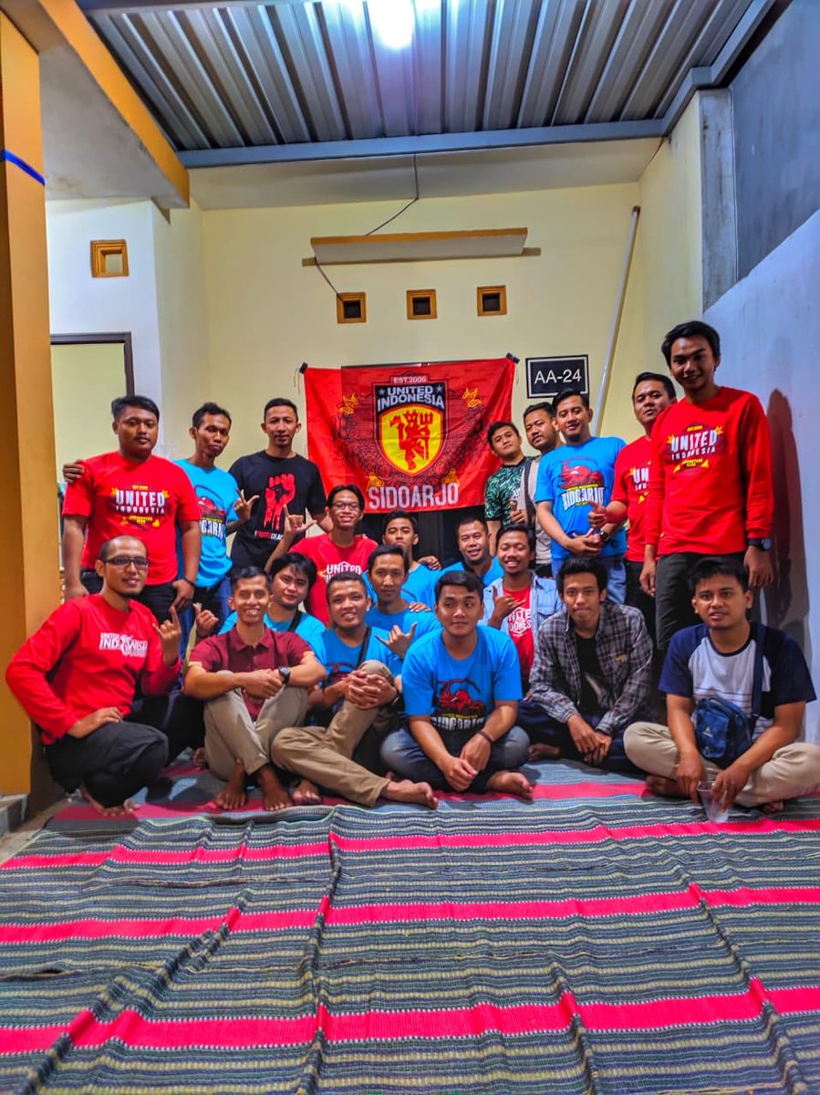 Alhamdulillah.
Acara Syukuran “6UYUB” 6th Anniversary hari Minggu kemarin lancar jaya.
Terima Kasih kepada semua member UISDA yg sudah bertarsipasi. 🙏
#UISDA