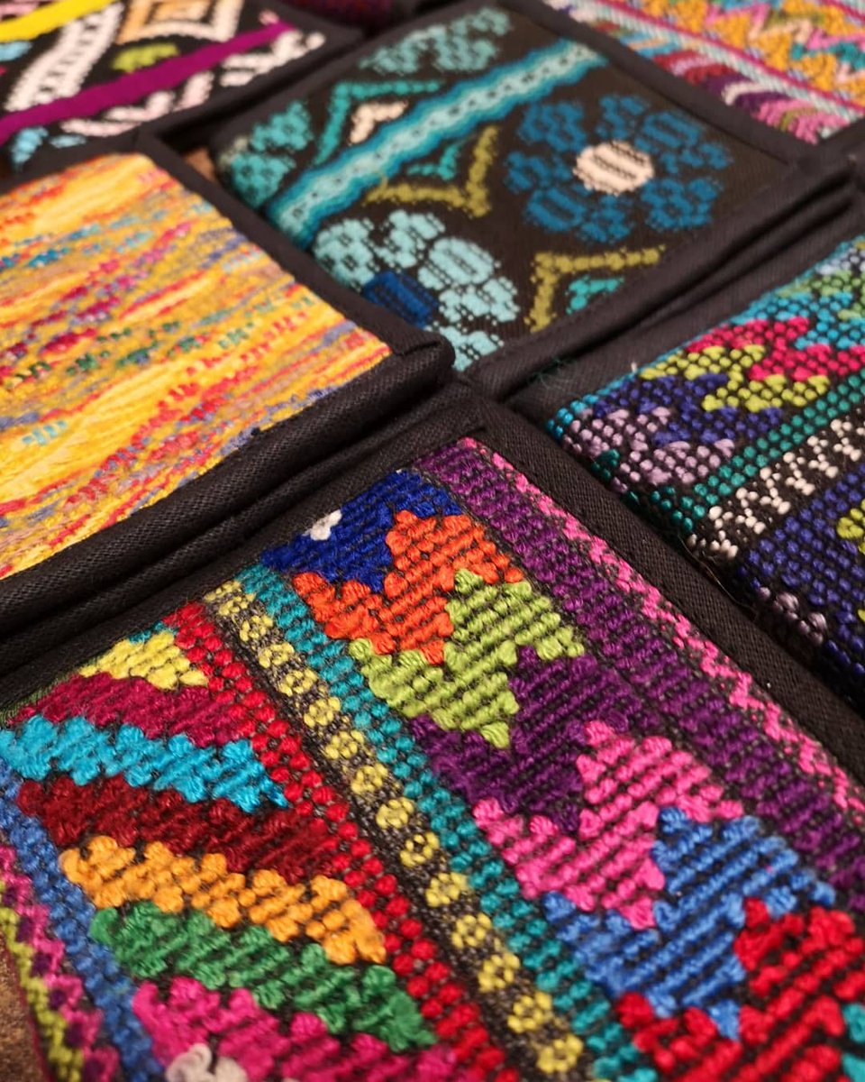 OtherworldzHay's tweet photo. Stunning new Guatemalan wallets, just look at those colours π
#otherworldz #hayonwye #haytoday #visithay #guatemalan #wallet https://t.co/m6ydMFCUcN