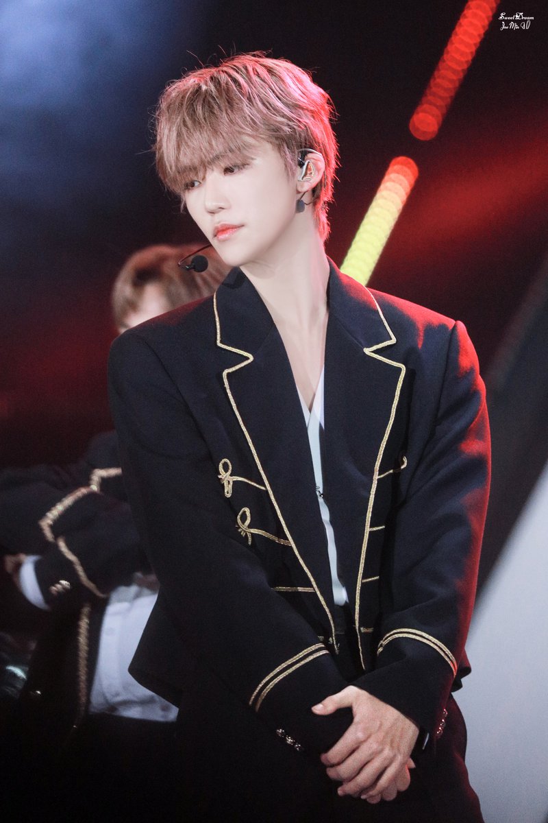 SweetDream0813's tweet photo. 191004 뮤뱅

#NCT #NCT_DREAM #JAEMIN #재민 #나재민 https://t.co/Xvs0Qmp1gA