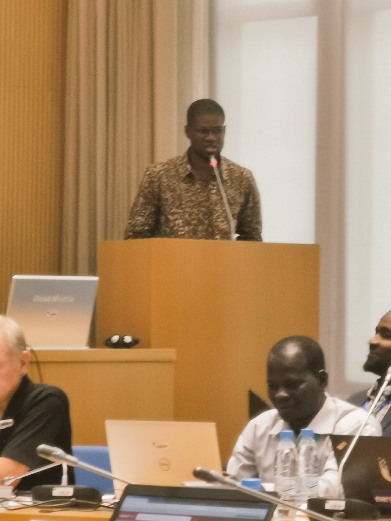 Ngofa_Reuben's tweet photo. Mr. Oyaole Daniel presenting for @WHONigeria on GIS driven interventions in disease surveillance and outbreaks at #GISsummit #HealthInnovations  #Polio 
@WHOAFRO
@gatesfoundation https://t.co/3nA68yALtO