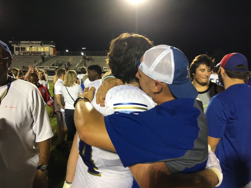 wcsBHSge's tweet photo. One year and not a day goes by that we don’t talk about you or share a funny memory. Thanks for showing us how to truly love like you. Forever grateful to be your coach. Loving and missing you a little extra today. Keep holding down the left side, buddy. #flyhigh74 https://t.co/d7Iuo8qK8o