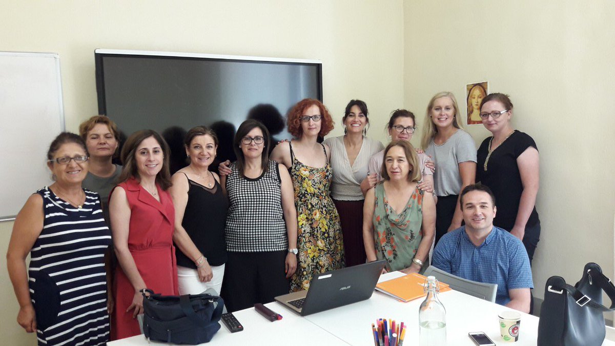El IES Complutense participa en el programa Erasmus+ en colaboración con el <a href="/ctifmadrideste/">CTIF Este</a>  a través de un consorcio KA101. Las profesoras Mireya y Elena estuvieron formándose en Italia (en Florencia exactamente). Creativity,CryticalThinking, communication&amp;collaborationInSchools