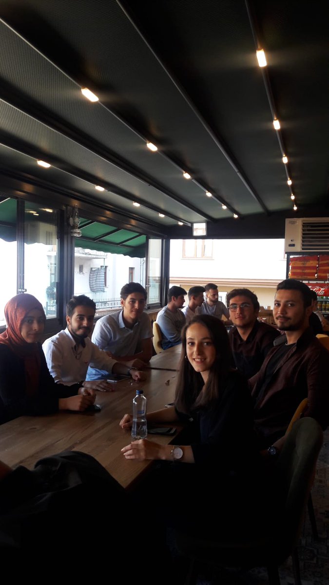 Ktuisbbk's tweet photo. İstatistik ve Bilgisayar Bilimleri Kulübü olarak gerçekleştirmiş olduğumuz Bölüm Tanışma kahvaltımızda bizimle birlikte olan herkese teşekkür ederiz. 🙂 https://t.co/Orcvfg2tZS