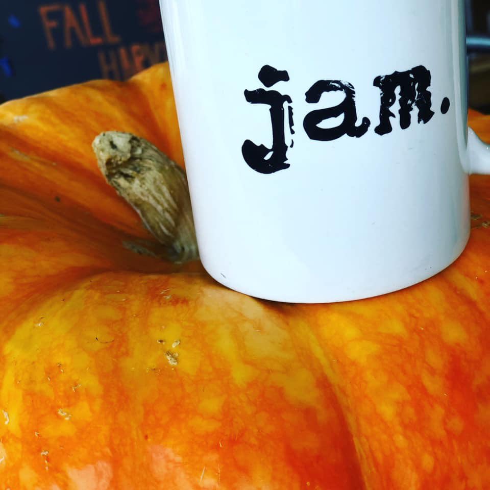 Jam_Parkside's tweet photo. It’s Monday. You need coffee. We have coffee. It’s a match made in heaven. #jamparkside #buffalocoffeeshops #bottomlesscoffee #buffalo https://t.co/cmvwfmEtz8