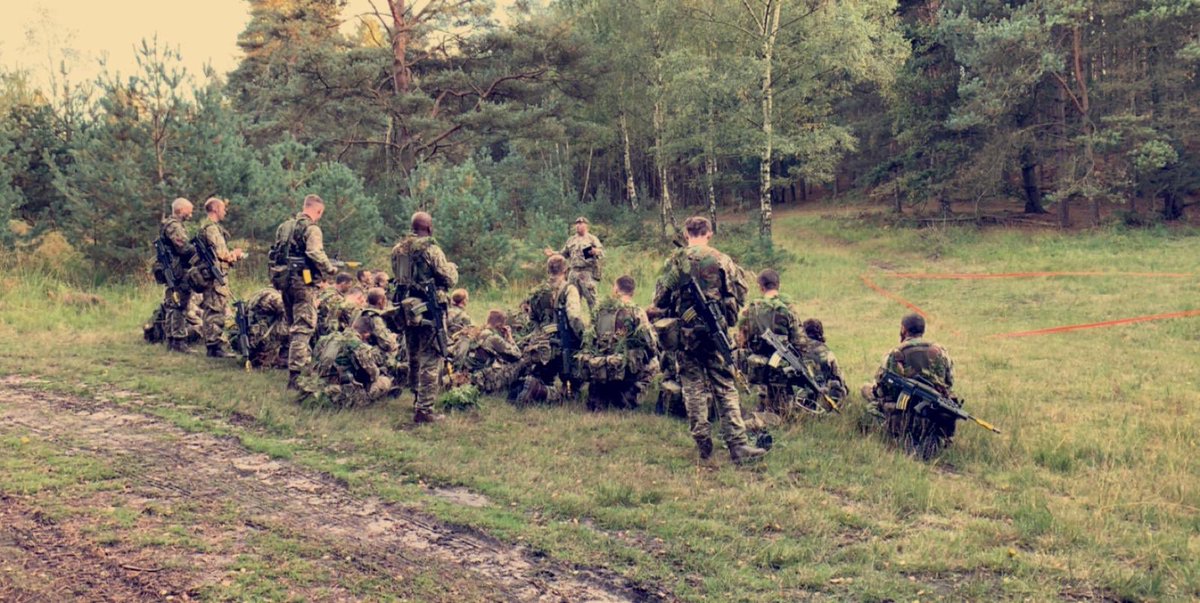 JacksonCoy1's tweet photo. Over the weekend Normandy Pl have been out on Exercise First Night as part of the Reserve phase 1 Bravo course. #notjustadayjob #differentchallenege #newskills #whatdidyoudoattheweekend #Army #Reserve #ArmyReserve #Bethebest https://t.co/9KpvbzS2Qo