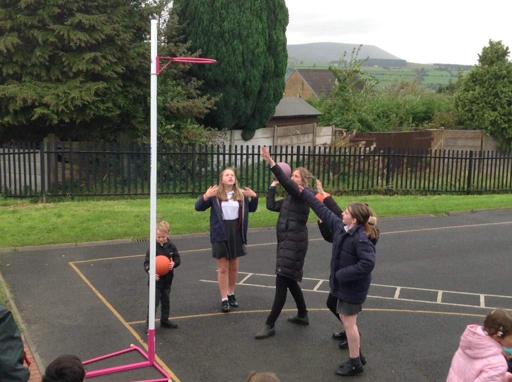 Holytrinityrc's tweet photo. πππOur Y5/6 Netball Team are practising their shooting skills with Mrs Phillips. #netball #high5netball πππ https://t.co/uP3xgtfxRk
