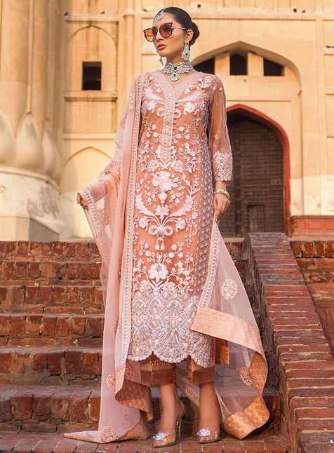 obpakistan's tweet photo. ZAINAB CHOTTANI - JAMDANI Wedding Festive Collection
 Price: Rs. 16950/-

You can place your order over here on FB or through WhatsApp @ 03229229227 or place order online at

https://t.co/SNVudkmRs5 https://t.co/FJqJP6aoHd