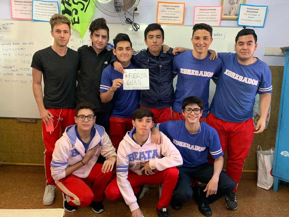 Sanma_fc's tweet photo. En el regreso de San Marino para el Torneo Beata 2019, el equipo y el cuerpo técnico se solidariza con el jugador @gian5892 quien sufrió la rotura de ligamentos cruzados y queda descartado para el comienzo de la temporada
#FuerzaGiann https://t.co/eeWgy4yCKG