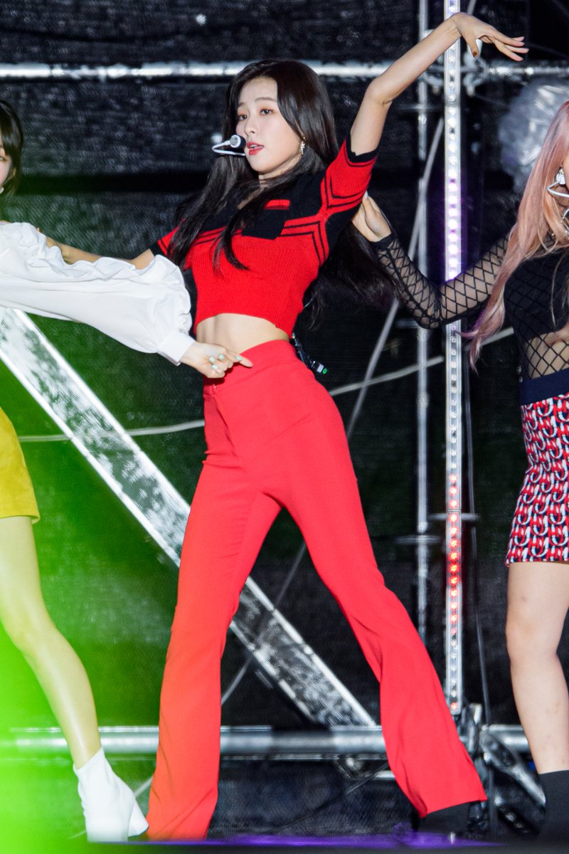 gallrof-RedVelvet tweet media