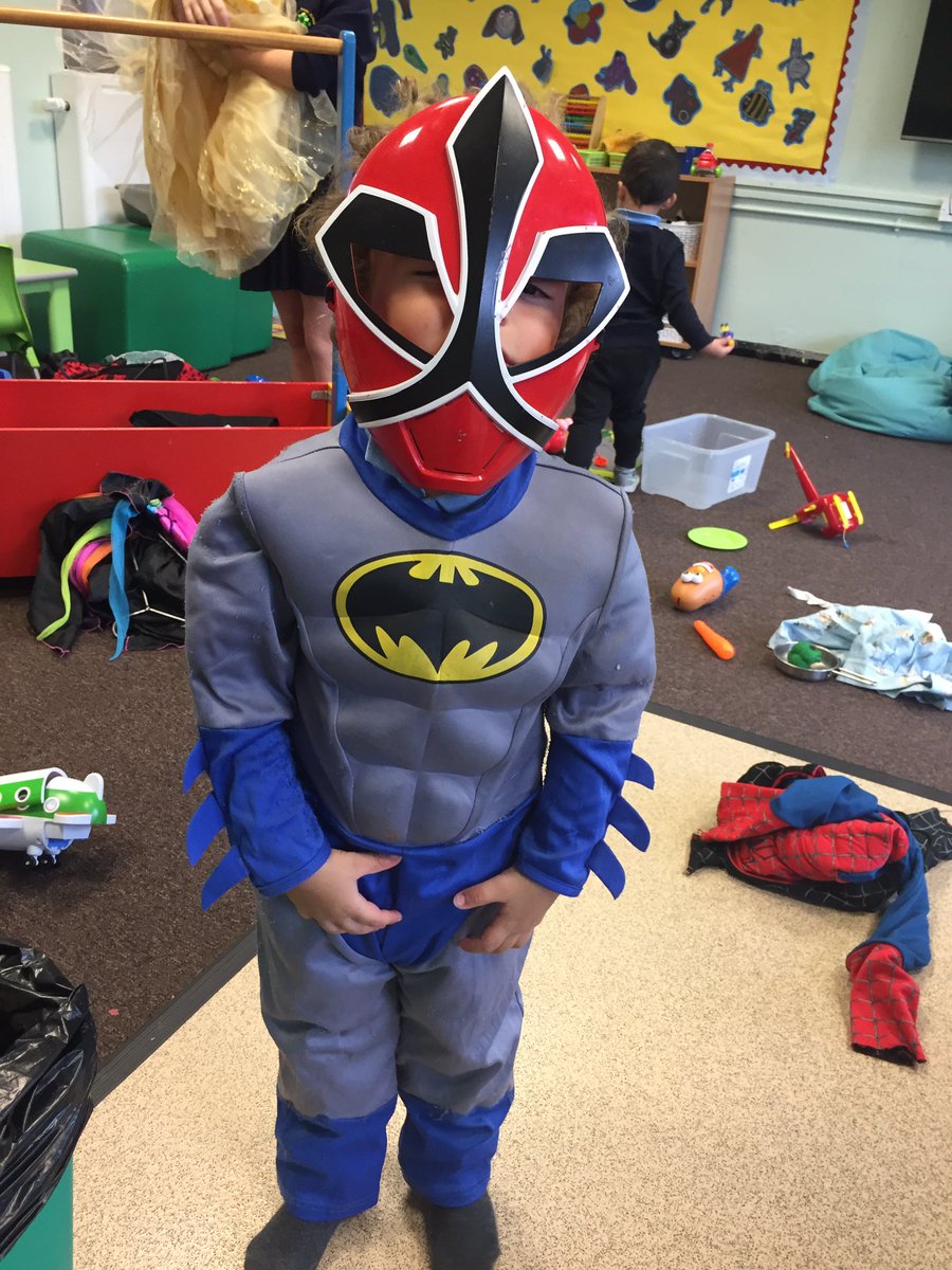 AlkringtonPS's tweet photo. #risingthree Superheroes https://t.co/oHb6RC0IfG