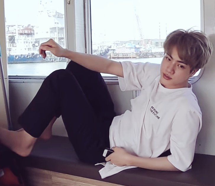 IStanBangtan013's tweet photo. Thank Me Later 🙃
Mr Worldwide Handsome
Kim Seok Jin 🔥

#JINonVACATION #SEOKJIN
#BTS @BTS_twt #BTSVacationLog https://t.co/1zEJie70ZS