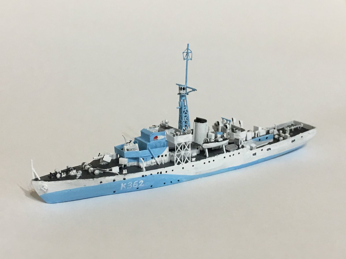 鮒鮓 Ar Twitter イギリス海軍 コルベット艦 ポートチェスター キャッスル Hms Portchester Castle K362 完成 キャッスル級コルベットの一隻 僚艦と共同でuボート２隻を撃沈した武勲艦です 模型は1943年頃の状態を再現 キットは無いので自作しました 細かい