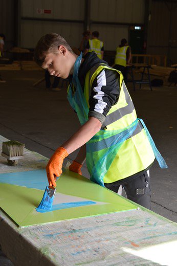 LCHSed's tweet photo. @LCHSed Thank you @EBP_UK for another great Construction
Day @LincsShowground. Students thoroughly enjoyed learning all about various jobs such as road marking, scaffolding, asbestos removal, block paving and plastering. Looking forward to next year!👷‍♀️👷‍♂️ https://t.co/UzolwREITv