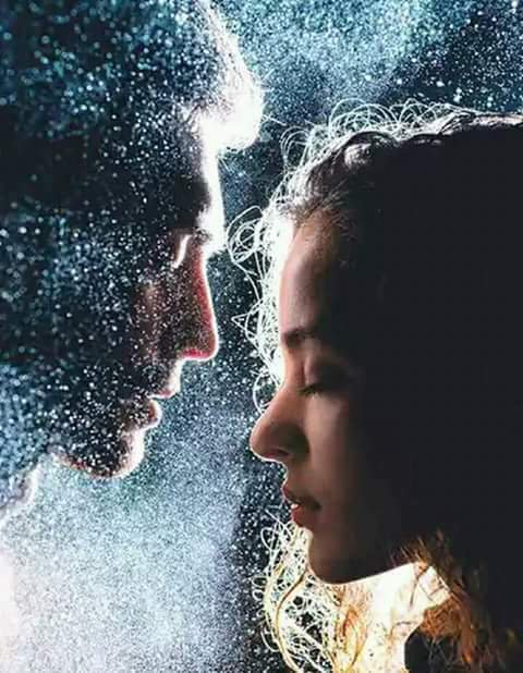 سأكتفي بجملتين فقط
 هما . . .
عشقتك منذ البداية 
و سأحبك حتى النهاية