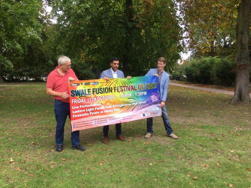 Cllr_NHampshire's tweet photo. Ahead of #SwaleFusionFestival this Friday, what a positive response to our #dance and #music performance in #Sittingbourne High Street and lantern workshop @IdeasTest on Saturday. Thank you to everyone involved 👏 #ConnectKent #ConnectTogether @Visit_Swale @cohesionplus https://t.co/kCZfKboz7f
