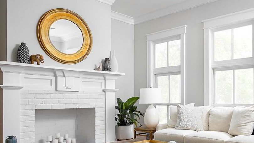 _HowardElliott's tweet image. Clean simple design for the win on this #MirrorMonday

South Carolina designer Mary Murdough of MM Accents designed this luxe living room using the Howard Elliott Valor Mirror above the fireplace.
👉 bit.ly/2LUBdN0

#mirrorcrushmonday #interiordesign #productoftheweek