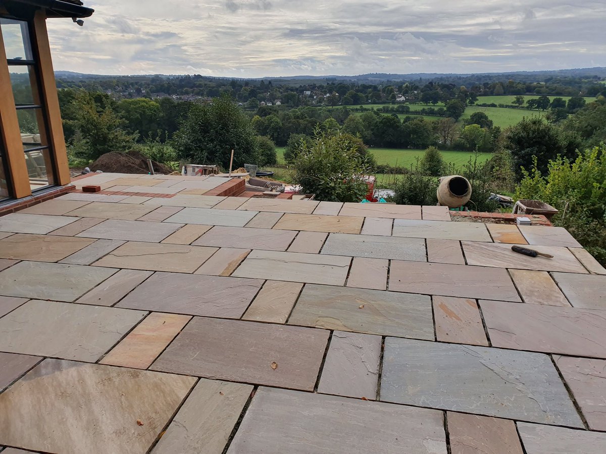 SmithersTwins's tweet photo. Paving really looking good. What a place to sit and sip and enjoy the view #siteview #terrace #outside https://t.co/C3JbesBNg2