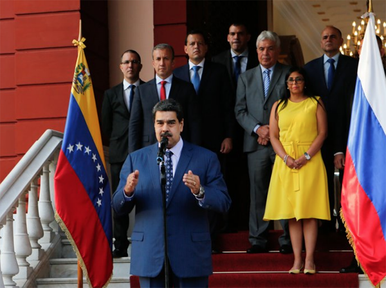infosanare's tweet photo. #7AñosDeVictoriaPerfecta
Maduro anunciará acciones para proteger a los trabajadores en Petros @NicolasMaduro  @abast @INFOCENTROSLARA  @aldgb1 @gestionperfecta https://t.co/hgmmYyLuXf
