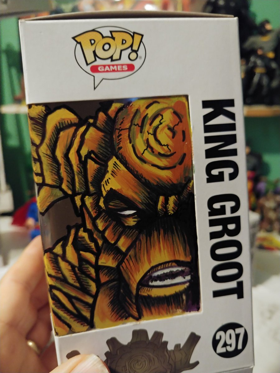 JeffPerdziak's tweet photo. Another #funkopop finished! Using gauche paint to get some better coverage and blends. #funkopopart #kinggroot @Demonpuppy @DannyMiki_ https://t.co/cfbGMbuQBj