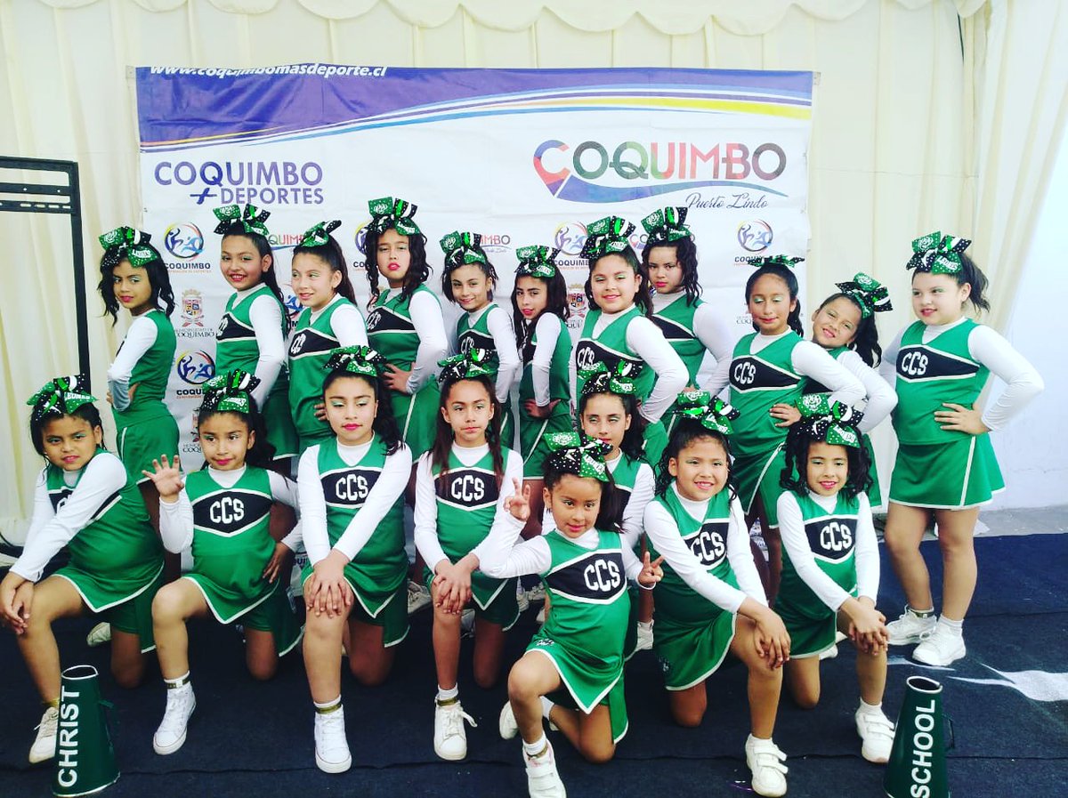 ChristEscolar's tweet photo. 2do Lugar a nivel nacional en su Categoría Juniors 1 School obtuvieron las #leonas en un nuevo #coquimbocheerfest donde se reunen los mejores exponentes del pais en las distintas categorías.

#cheer #leonas #chearleading https://t.co/tt3NKF807o