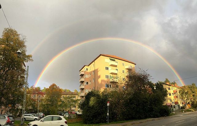 danielpiquer's tweet photo. So beautiful 😢🌈🌈 #dubbelrainbow https://t.co/GBDq9IJK2N https://t.co/D86stnxbc1