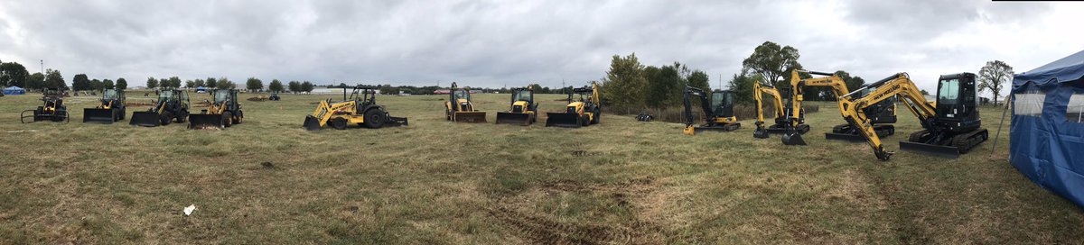 DanielAKakareka's tweet photo. Great day for a training event. OBYD 2019 ready to kick off. #NewHolland https://t.co/SVbQ8NB1EE