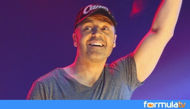 FormulaTV's tweet photo. Juan Camus lanza una pulla contra el proceso de selección del candidato a #Eurovisión 2020 https://t.co/HUXe3escf0 https://t.co/IUHBC5zdcr