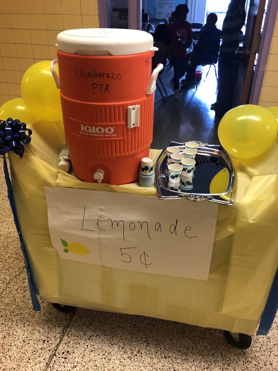 megcrowe's tweet photo. Kicking off #OROB2019 with #TheLemonadeCrime ! Each S at @ChimborazoES had a treat and got a 📖 ! Happy Reading!Trivia 2morrow! @RPS_Schools https://t.co/pPTXmJKFaA