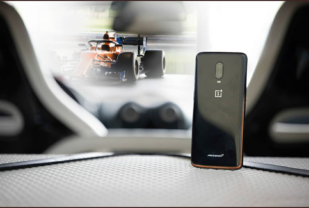 amit_techs's tweet photo. Pete Lau teases the OnePlus 7T Pro McLaren Edition.
➡️Like: @amit_techs
🔰Follow @amit_techs
Like ❤️ Share 🔃 Comments⬇️⬇️
Tag your friends🥰🤡💯
#OnePlus7TPro
#OnePlus7T #oneplusmecleren
#OnePlus7Series #oneplus7 #OnePlus7Pro
#OnePlusPRO5G #oneplus #OnePlus6T #NeverSettle https://t.co/0EtPTrzEeV