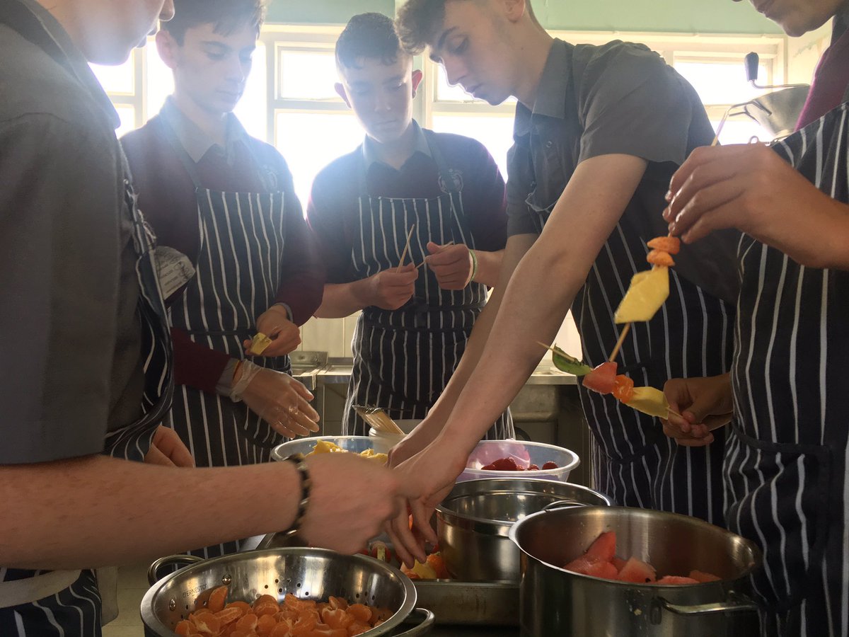 CBSKitchen's tweet photo. TY students help prepare healthy fruit skewers for the Primary Schools Soccer Blitz, which takes place Tuesday. Organised by Ms.Rynne & our TYโs, the annual event brings together some of the schools in North Clare. Always a fun day, with refreshments included! #TYLife #NewSkills https://t.co/Z6Uo6MLsW8