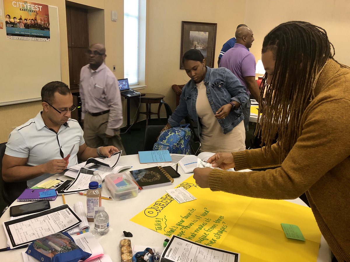 TylerisdBil_ESL's tweet image. Practice and Application @SIOPModel : @boultertylerisd  teachers are lesson planning using the TRTW ( @nancymotleyTRTW ) model they just learnt! #FW2 @asegulin @calawaylil @Carmona_AGC @ElizSGmz @TaraBHinton #EmbracingELs