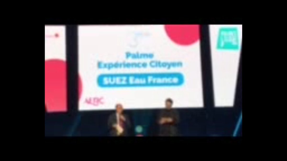 #afrc #palmes2k19 
#suez eau france reçoit la 3e place pour l'expérience citoyen aux Palmes de la Relation Client.
 Fière des équipes de #suez. L'année prochaine 1ere place! 
@suezFR