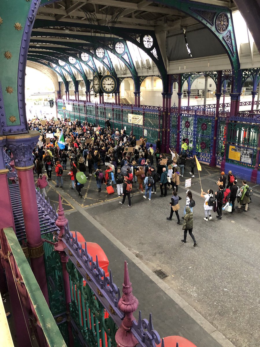 Smithfield_Meat's tweet photo. Animal Rebellion Arrive in #SMITHFIELD -do they really want to take us on? https://t.co/LjY4IYpA2Y