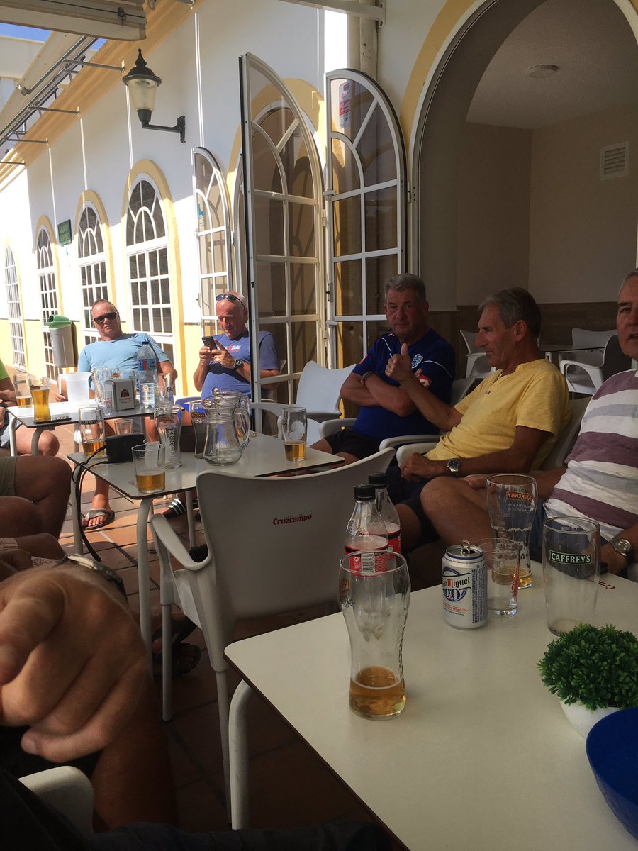 Johnny_Wilson20's tweet photo. Brilliant session of #WalkingFootball with Little Oakley today and #WFS a few bevvies talking football with #KeithSamuels and #JimKing https://t.co/H6PNHjMjwd