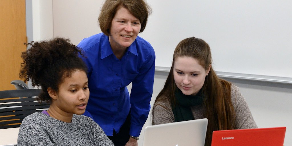Congratulations <a href="/Dartmouth/">Dartmouth 🌲</a> engineering professor Petra Bonfert-Taylor, selected for the 2020 class of the Association for Women in Mathematics <a href="/AWMmath/">AssocForWomenInMath</a> Fellows  engineering.dartmouth.edu/news/dartmouth… #WomenInSTEM