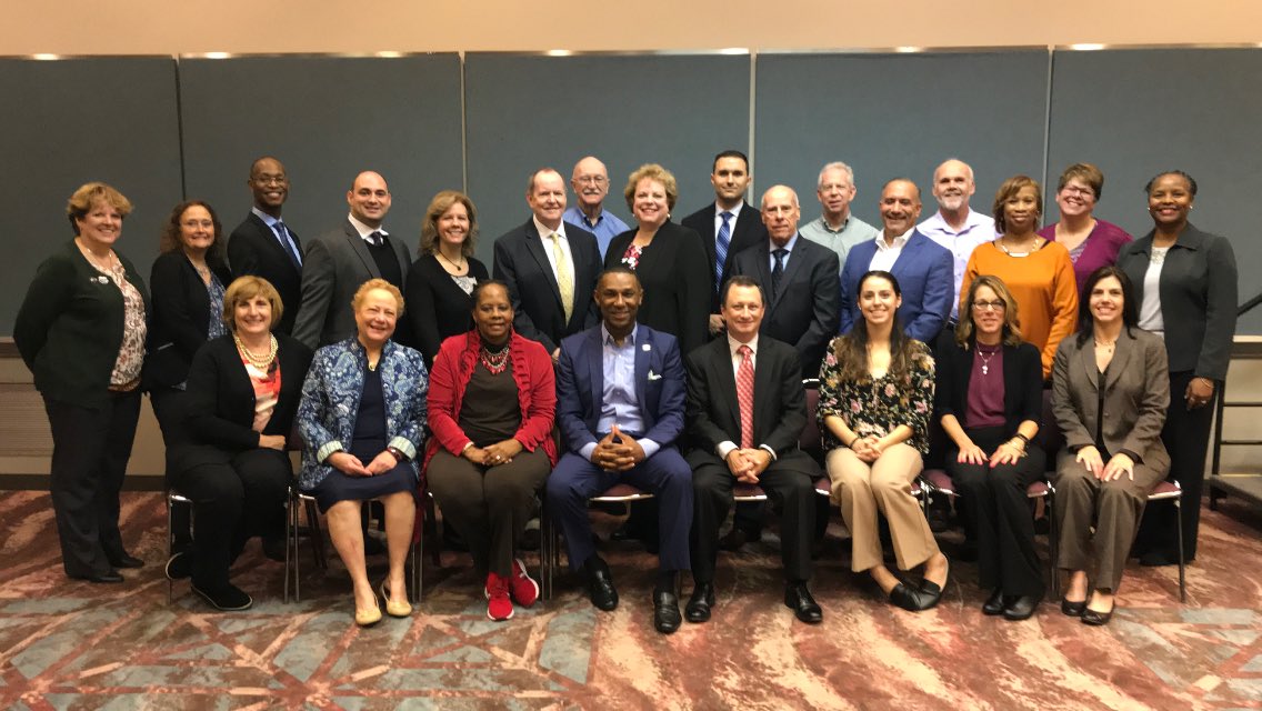 SHRMnwnj's tweet photo. The Garden State Council and SHRM friends meeting with SHRM President @JohnnyCTaylorJr at #GSCSHRM19 . #shrm #hr #success #definingtalent #gamechanging #curiouspeople #takerisks #teamwork #nj https://t.co/auOzb5zWd7