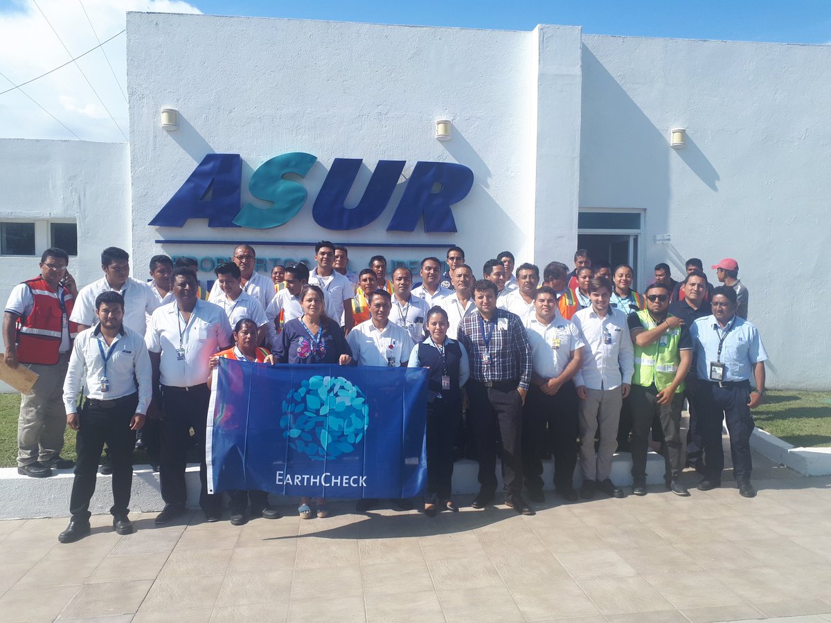 guchachi's tweet photo. Le deseamos mucho éxito al equipo del #AeropuertoInternacionalHuatulco de @ASURMexico en su auditoría @EarthCheck_ 2019 que inicia el día de hoy. #Huatulco #DestinosFONATUR #DestinoEarthCheck #RetoEarthCheckMaster2020 https://t.co/8KEHJdcjmX