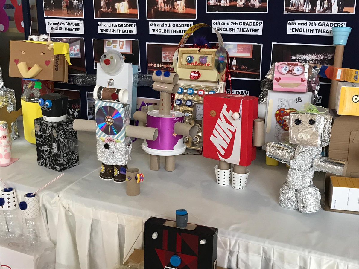 Bahcesehir22's tweet image. Codeweek etkinlikleri kapsamında ikokul öğrencilerimizin "Atık Malzemeler ile Robotumu Tasarlıyorum" sergisi açıldı 🤖 #codeweek #codeweekEU
