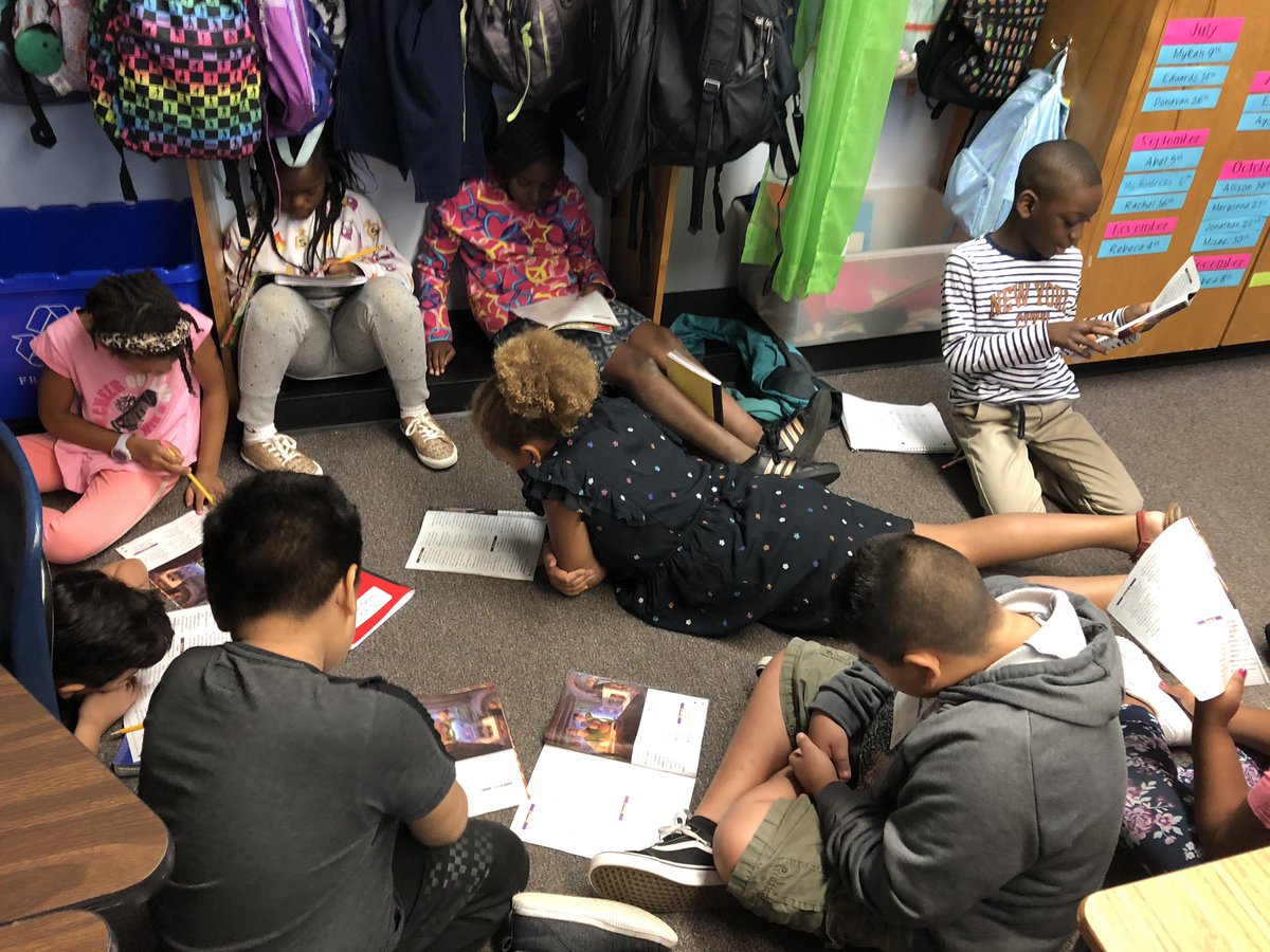 MsHendricks_18's tweet photo. Best way to learn play elements? Act out the play of course! Loved hearing my students become the characters of Jack and the Beanstalk! #LoveToTeachHere #learnleadliftup https://t.co/J06cMEb6xX