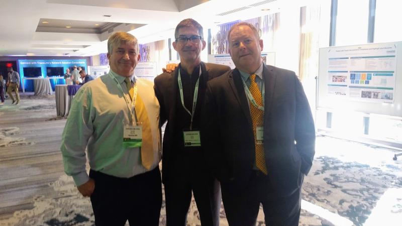 WDSrx's tweet photo. The @TraceLink brain trust on either side of @WDSrx Marketing Director Lawrence Hotz - Roddy Martin (left) and John Jacey after Roddy's end keynote "Tomorrow's Digital Supply Chain on Today's Digital Supply Network." #FutureLink19 #3PL #BeyondDSCSA https://t.co/TxUskXZdQu