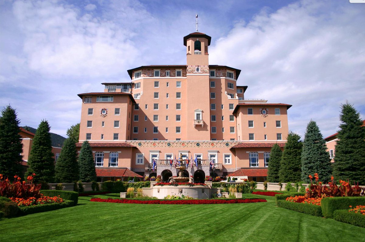 Discover the most unique resort in the world. 
<a href="/TheBroadmoor/">The Broadmoor</a>
 
#broadmoor #thebroadmoor #destinationbroadmoor