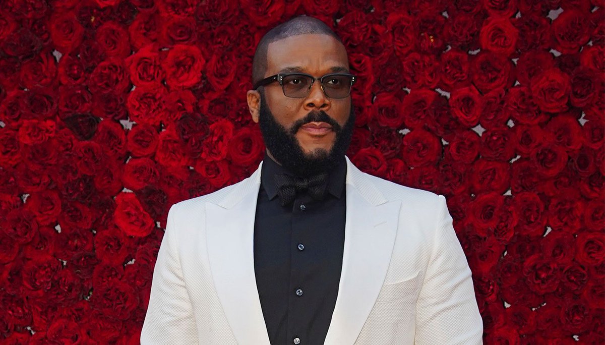 TPositivitea's tweet photo. Congratulations Tyler Perry on the official opening of your production studio! Tyler is always raising the bar! https://t.co/1gv4Vm28dO