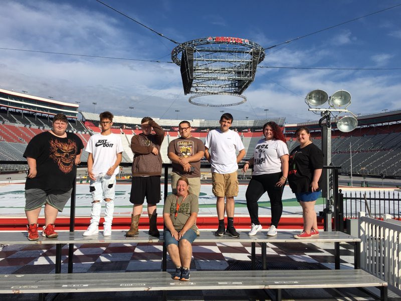 KCS_CCA's tweet photo. Thank you to @BMSupdates for allowing our @KCS_CCA seniors to tour Bristol Motor Speedway.  @KCS_District https://t.co/AihmdkVn5L