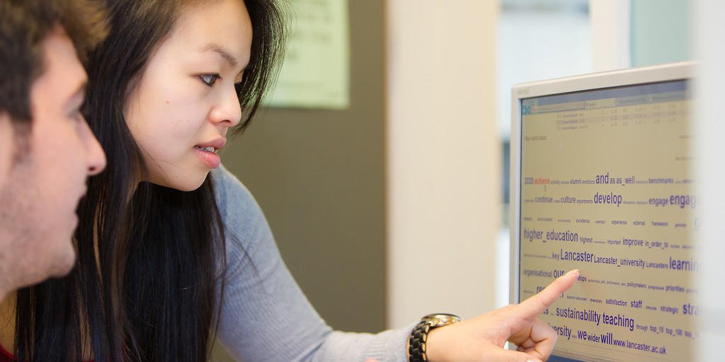LancasterUni's tweet photo. We're joint 2nd for Linguistics in the @thetimes and @thesundaytimes #GoodUniGuide subject rankings! Congratulations and well done to team @LAEL_LU 👏🙌
👉 https://t.co/YeJS5unR7B https://t.co/CspkBIwNJz