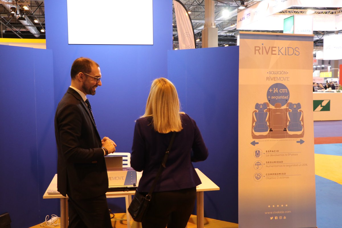 #Motortec2019 contó con un área de startups, #MotortecEmprende, en colaboración con <a href="/MobilityHUB_/">Connected Mobility HUB</a> , donde nos acompañaron las mejores #startups del sector como <a href="/Tallerator/">Tallerator</a>, <a href="/GasPortApp/">Gasport</a> o <a href="/RiveKids/">RiveKids Seguridad</a>