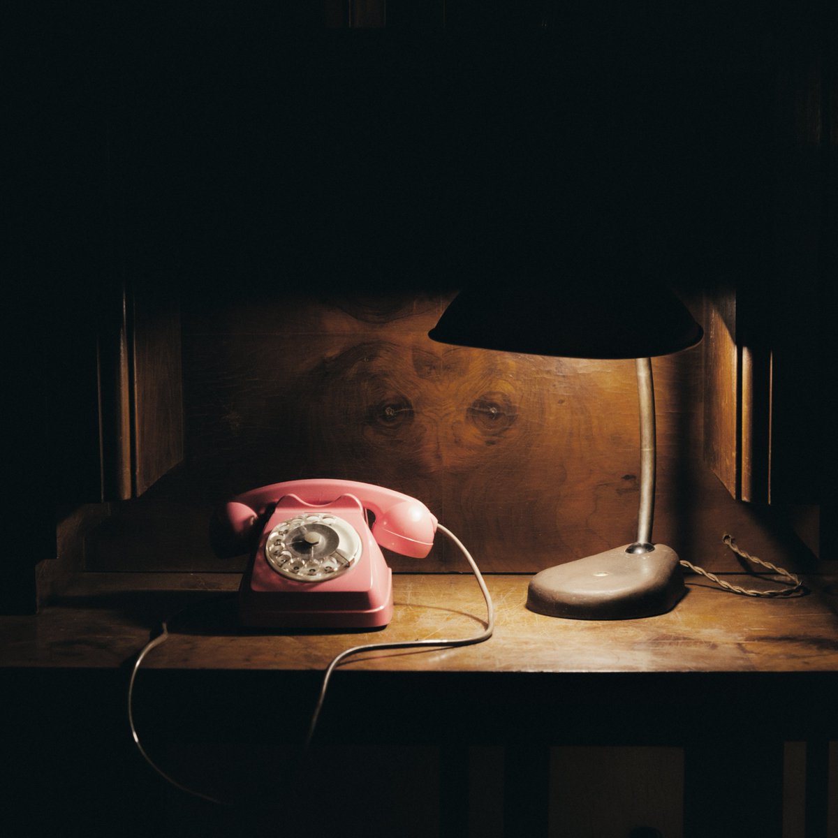 SamHuntMusic's tweet photo. Get Joanie on the phone, she'll leave us on a light https://t.co/zCr7w3U0rO