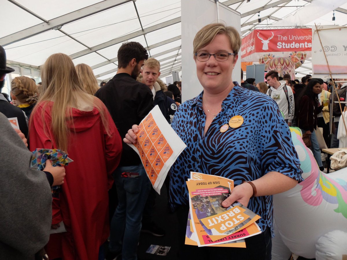 ZoeFranklinLD's tweet photo. As a graduate of @UniOfSurrey it was great to be asked by @LiberalSurrey to help on their stand at Freshers Fair last Friday. Lots of interest in the society and @LibDems policy, especially our pro-EU stance. Thanks everyone who came and said hi! @guildfordlibdems @james_steel7 https://t.co/TcBcn058yi