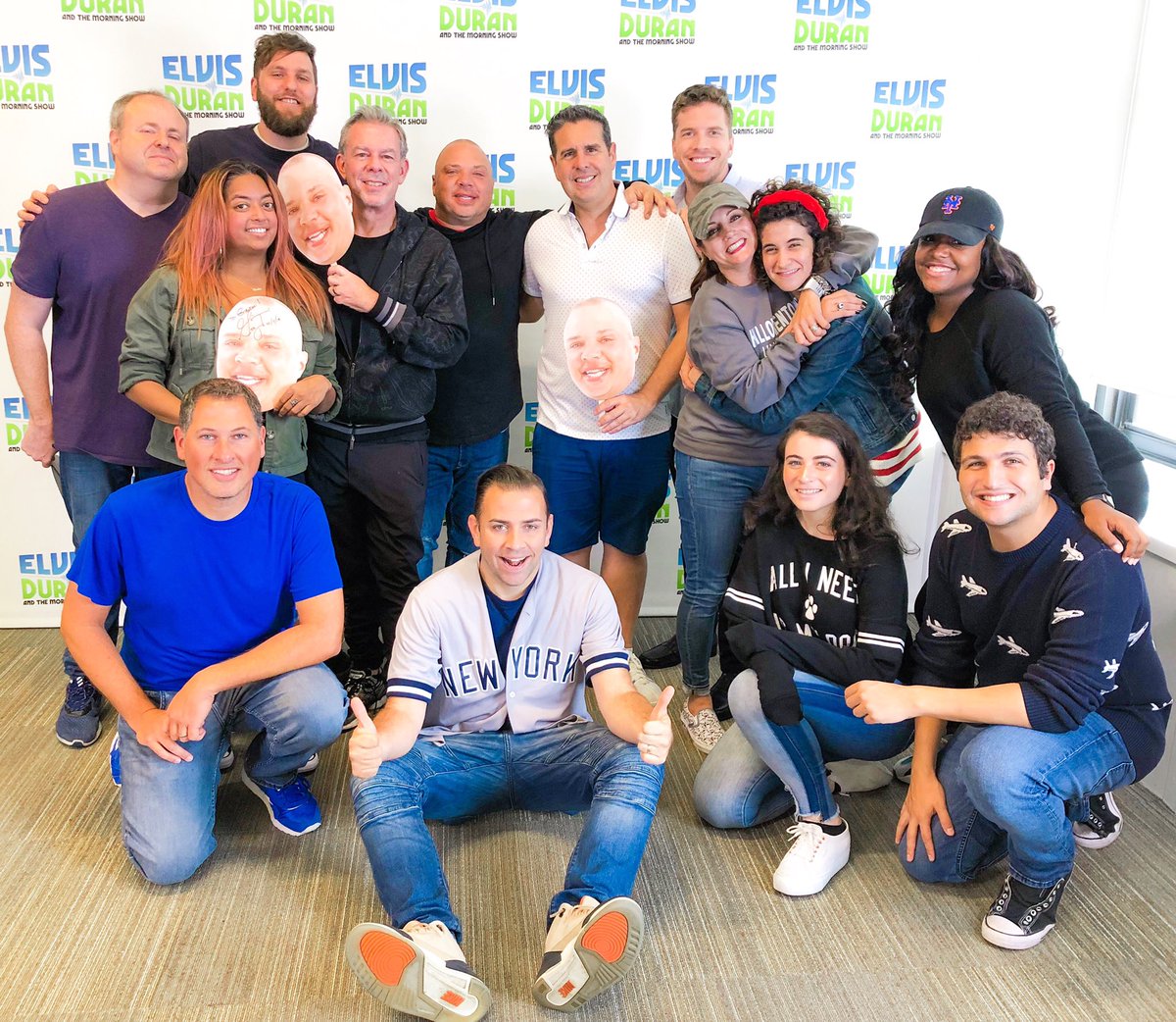 Elvis Duran Cast