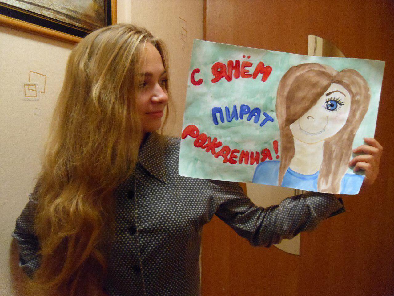 EGSMetHWsAIwh0U?format=jpg&name=large