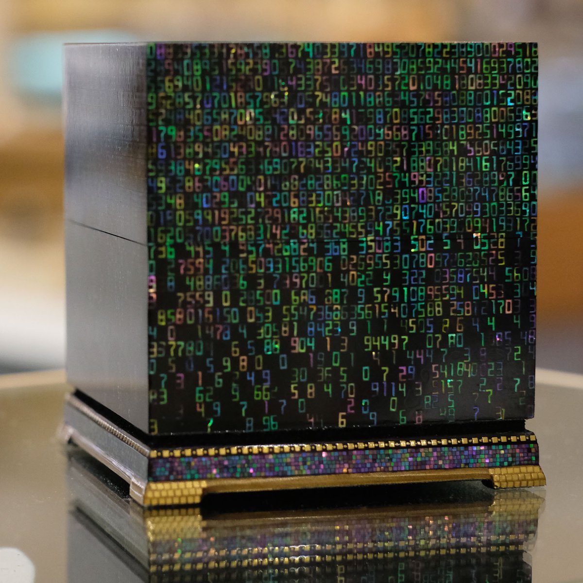 超精細な螺鈿細工見てきた。「電光装飾ーCyber Effectー池田晃将漆芸展